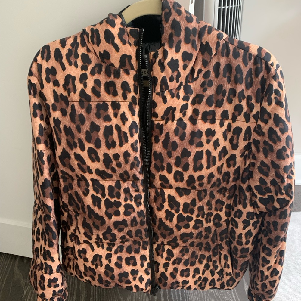 Alice and Olivia cheetah reversible puffer